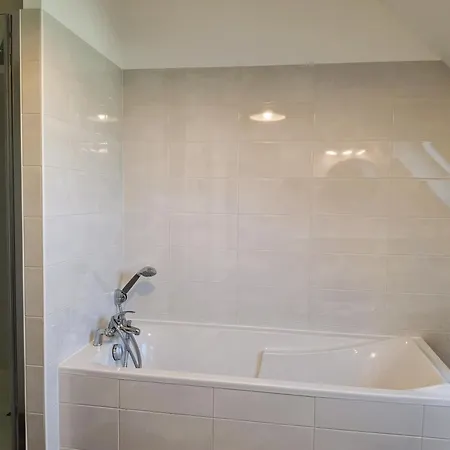 بيت للعطل Maison Moderne Proche Morgat *