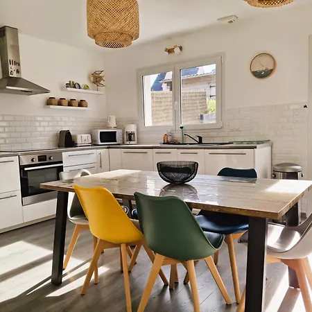 Maison Moderne Proche Morgat بيت للعطل كروزون